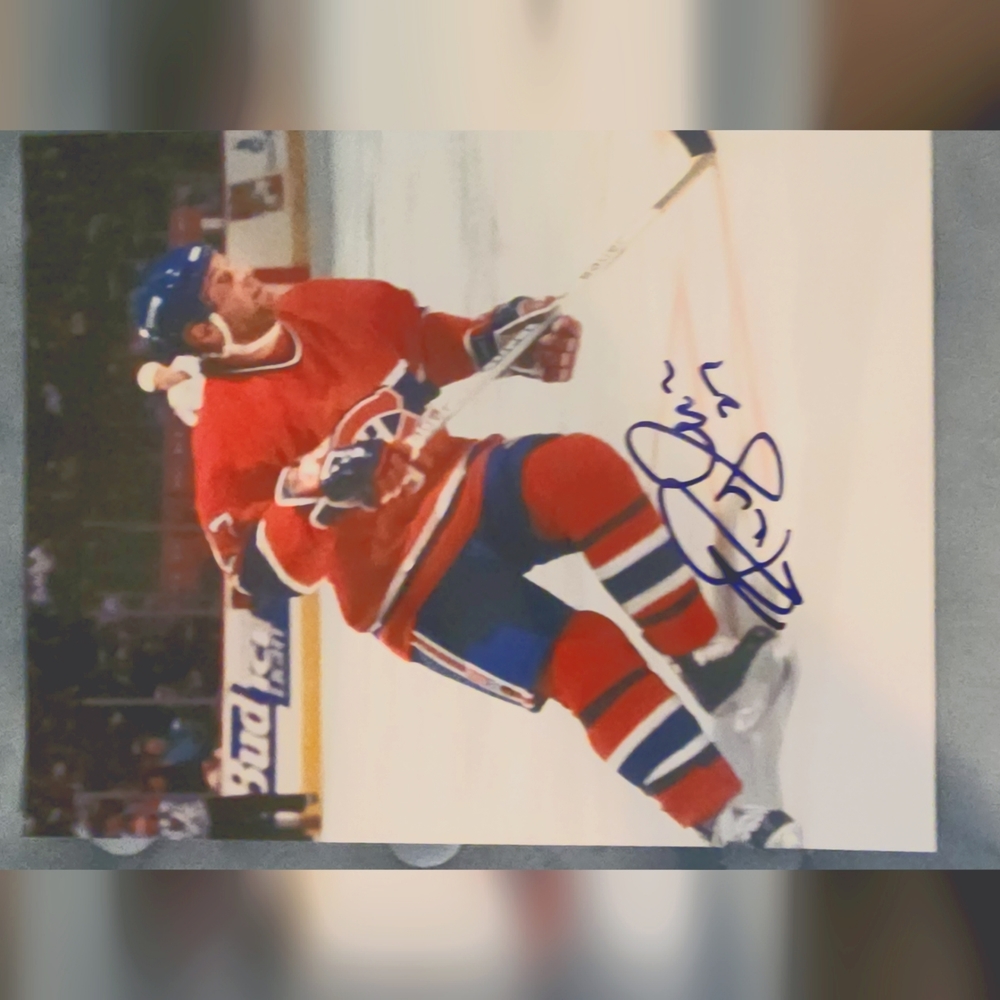 HABS Montreal Canadians NHL Shayne Corson Autographed Photo.
